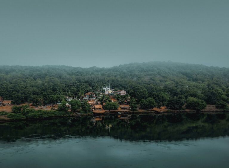 Ratnagiri village. Image credits: Unsplash.com